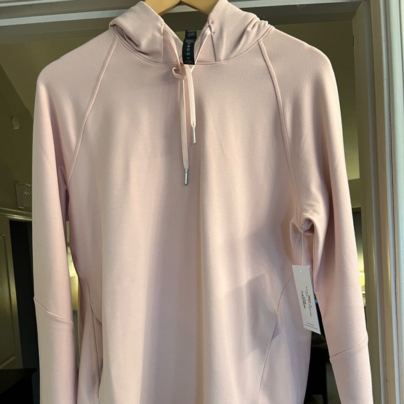 lululemon athletica Other - Lululemon X Barry’s City Sweat Pullover Hoodie